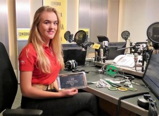 Brydżystka, która świetnie… tańczy