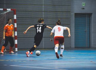 Akademicka piłka znowu w grze