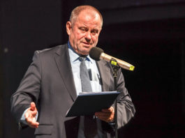 Coś więcej niż tytuł honorowy