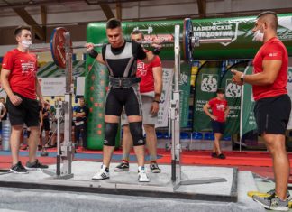 Politechnika Gdańska najlepsza na AMP w trójboju siłowym w Katowicach