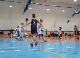 Szczęśliwa szóstka trafia do finału AMP w koszówce kobiet