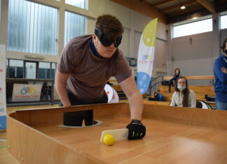 Fuzja cymbergaja z tenisem stołowym