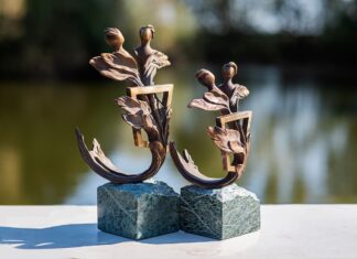 Statuetka AMP z Wawrzynem Olimpijskim