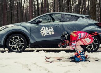 Z prędkością jej do twarzy