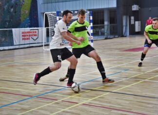 Dominacja uniwersytetów