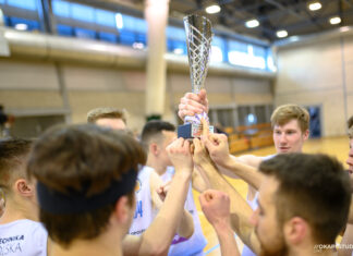 Koszykarze z Opola wygrywają półfinał AMP