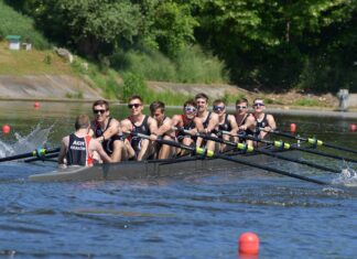 Wioślarze na starcie w Bydgoszczy