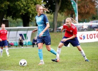 Futbolistki zagrają o medale AMP