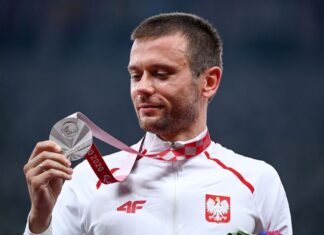 Programista, który wybiegał srebro