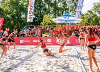 Wymiana doświadczeń na piasku