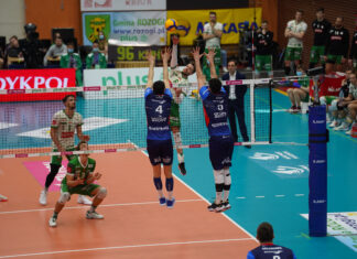 Lider za mocny dla akademików