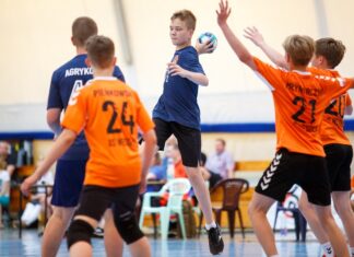 Korona Kielce i Agrykola II wygrywają turnieje w Warszawie