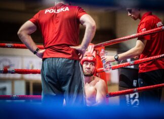 Worek medali w kickboxingu