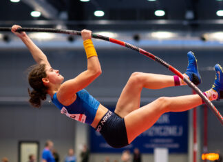 W kilkanaście miesięcy na szczyt