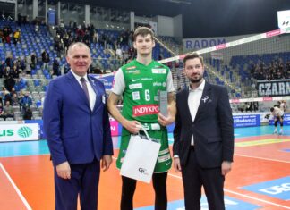 Siatkarze na piątkę!