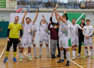 Bezkonkurencyjni gospodarze