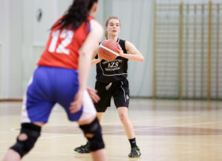 Po obręczy do finału