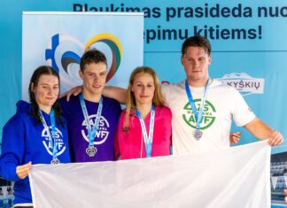 W Kownie pływali i biegali na medal