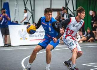 Wielu chętnych zagra na jeden kosz