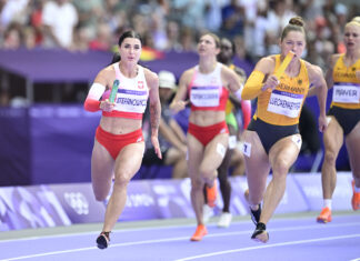 Sztafeta 4×100 m kobiet poza finałem