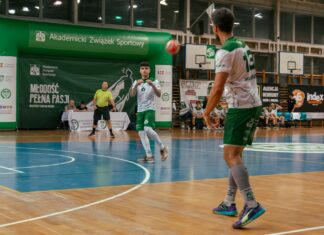 Trzecia wygrana AZS UZ