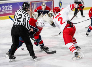 Wtorek pod znakiem biathlonu i hokeja