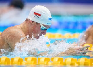 Wiekiera z najlepszym czasem w półfinałach uniwersjady! Bariera minuty złamana. W piątek trzy biało-czerwone finały