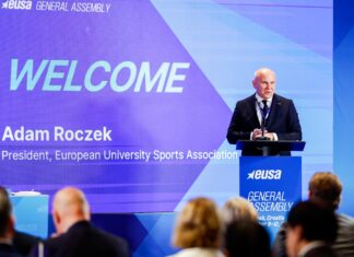 Adam Roczek kończy misję i zostaje honorowym prezydentem EUSA