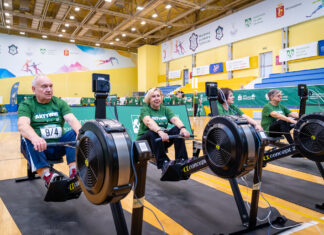 Nieustannie aktywni dali przykład młodszym