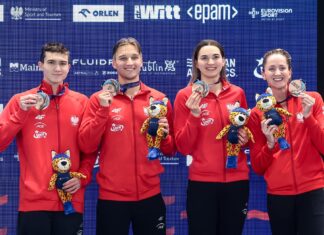 Kolejny medal pływaków w sztafecie!