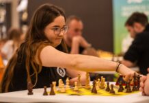 Czy białe jest białe, a czarne jest czarne?