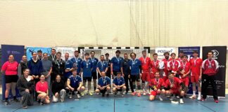 Cztery tysiące blisko