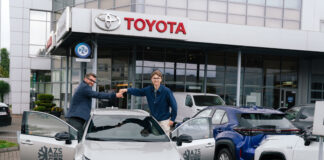 Juliusz Kierkowski odebrał kluczyki do Toyoty